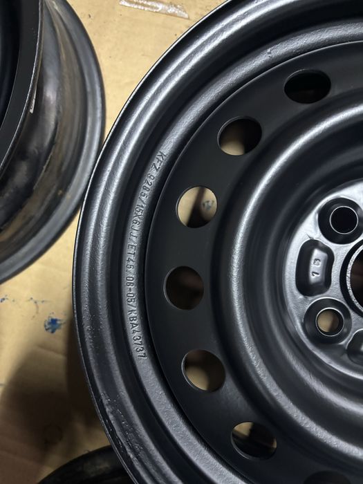 Felgi stalalowe 4x100 R15 toyota corolla e12 mazda honda