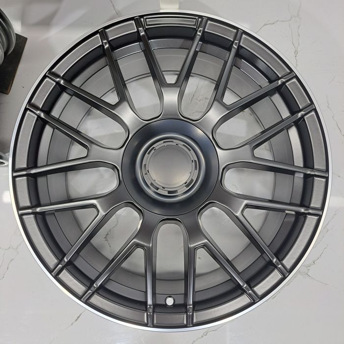 Jantes 18" compatíveis Mercedes AMG C 63 A 35 CLA 45 Vito Viano 5x112