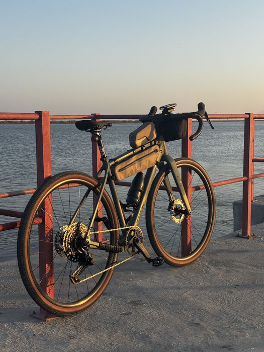 Trek Checkpoint (modelo 2025)