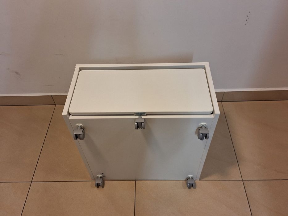 IKEA biała szafka na kółkach z szufladą 52x53 cm
