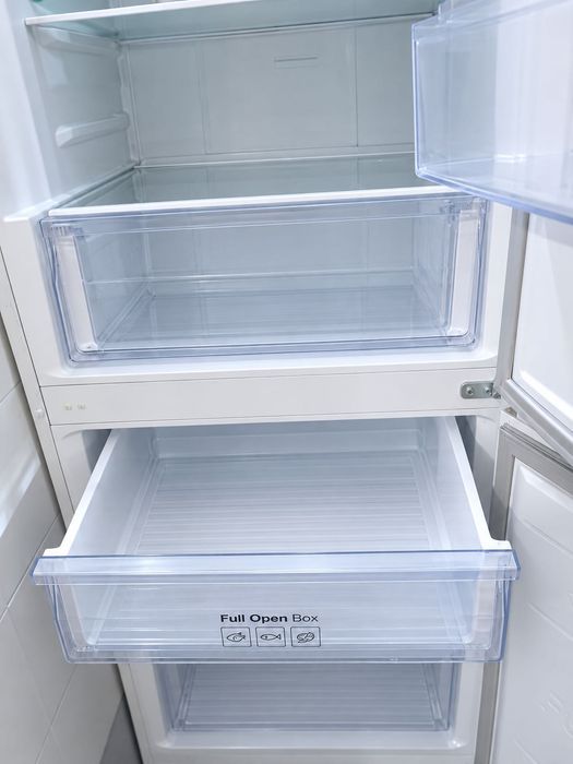 Frigorífico combinado Samsung em bom estado
