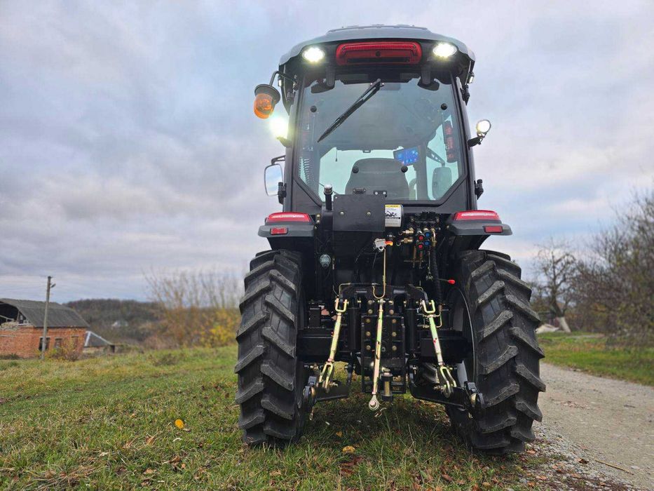 Мінітрактор трактор із заводською кабіною СКАУТ ТЕ-504СRX євронавіска