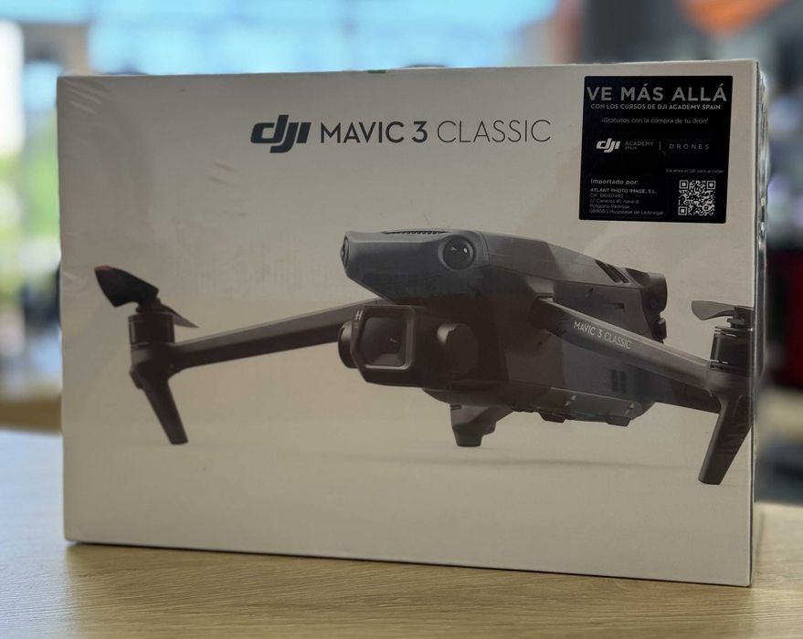 Квадрокоптер DJI Mavic 3 Classic--Гарантія 12 місяців--
