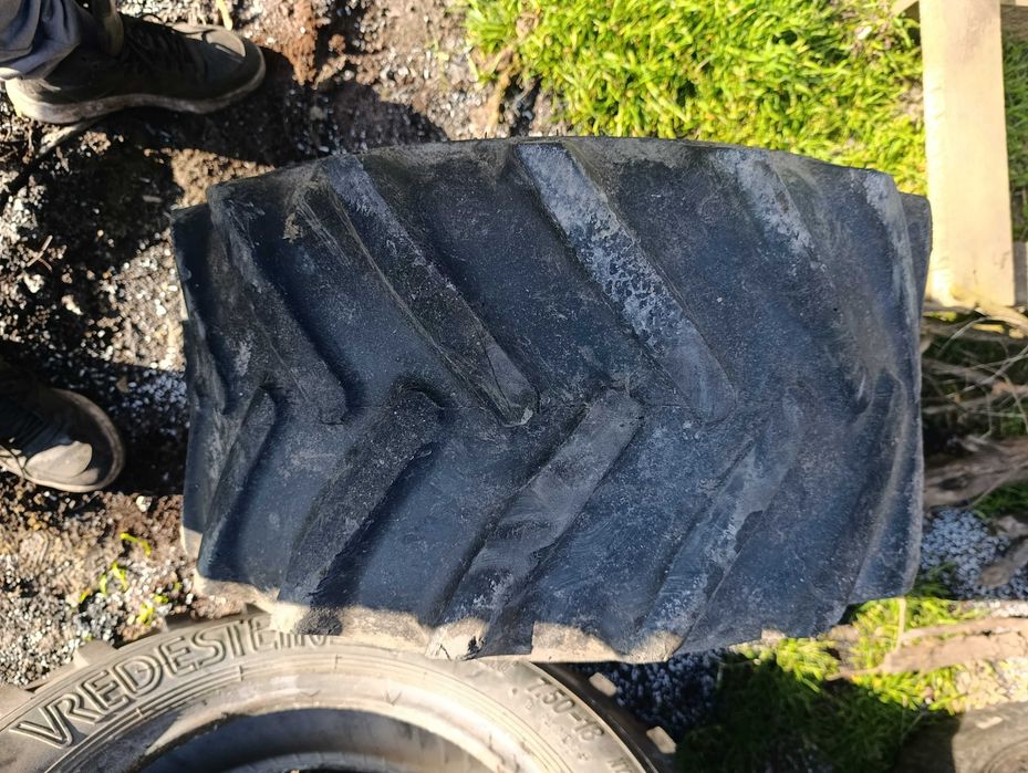29X12.50R15 OPONA PRZEMYSŁOWA 29X12.50-15 Galaxy 1-SZT