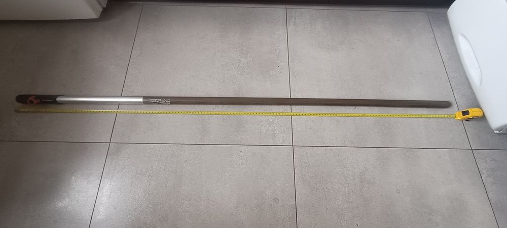 Trzonek Gardena drewniany FSC 150 cm