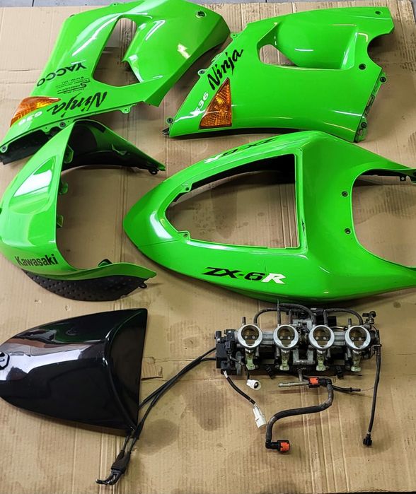 Zx6r zx-6r 636 licznik lagi półka stelaż koło wal kartery glowica bak