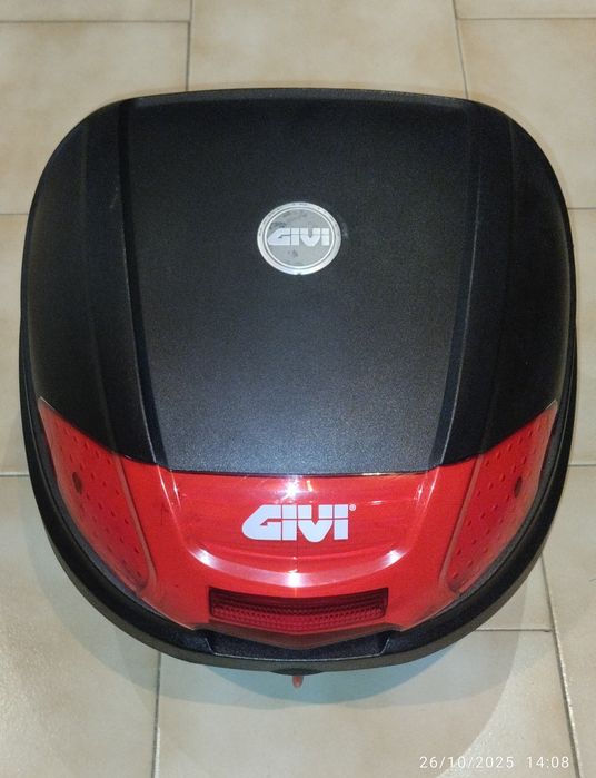 Topcase Givi 30 litros + suporte para Yamaha XJ6 2008