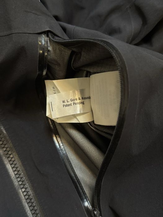 Ветровка arcteryx