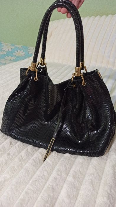 Сумка из натуральной кожи, состояние новой