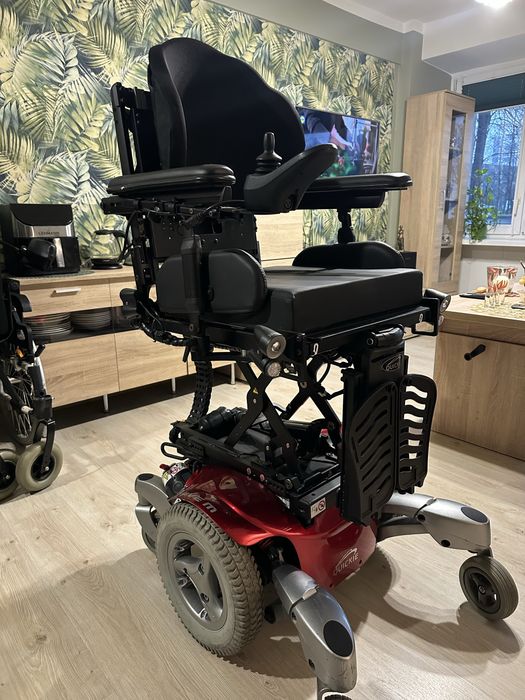 Wózek inwalidzki elektryczny Quickie Jive M transport