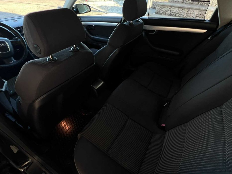 Audi A4 S-Line 2.0Tdi 170cv - 172 Mil Kms - 1 DONO