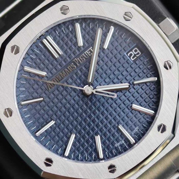 Nowy_Zegarek_Audemars Piguet_ /Mechanizm-błękit