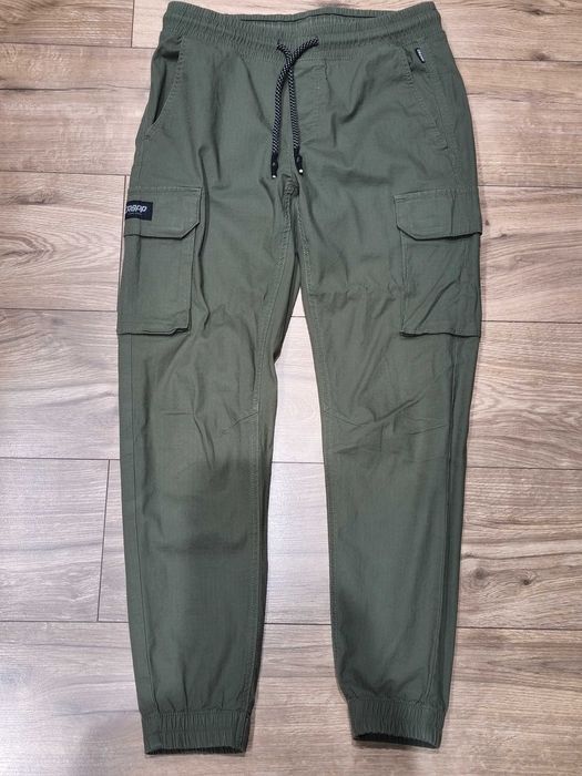 Spodnie jogger Cropp 28 XS bojówki
