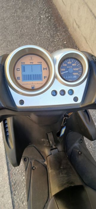 Vendo yamaha Aerox, Piaggio zip