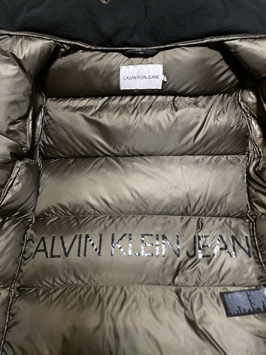 Куртка жіноча Calvin Klein