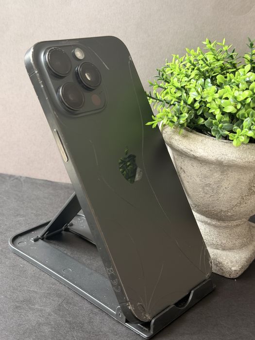 Продам айфон  15 про макс 256 iphone 15 pro max