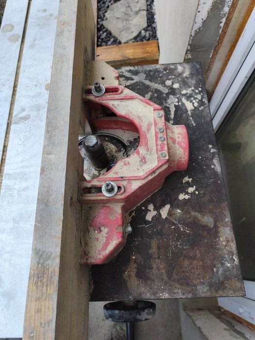 Frezarka dolnowrzecionowa holzman