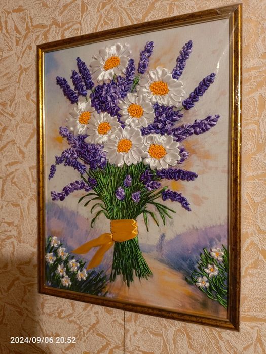 Картина вышитая лентами