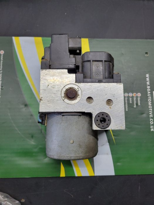 Блок abs Nissan almera n16. Nissan tino.