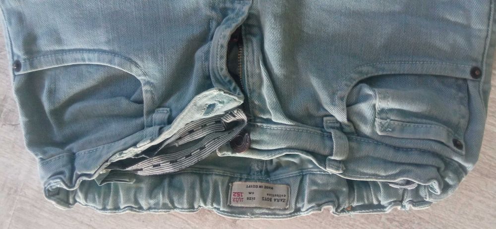 Spodnie jeansy chłopiec rozm.152 Zara