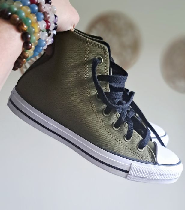 Nowe Converse w kolorze khaki