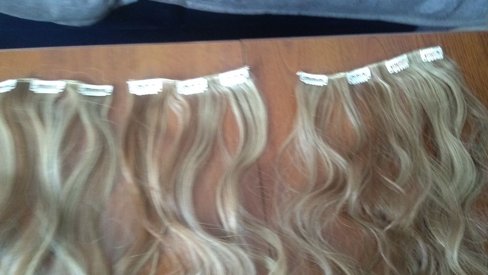 Włosy syntetyczne ok.60 cm