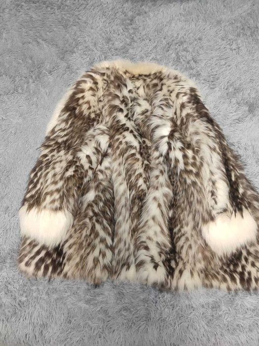 Жіноча шуба з натурального хутра (тваринний принт)
