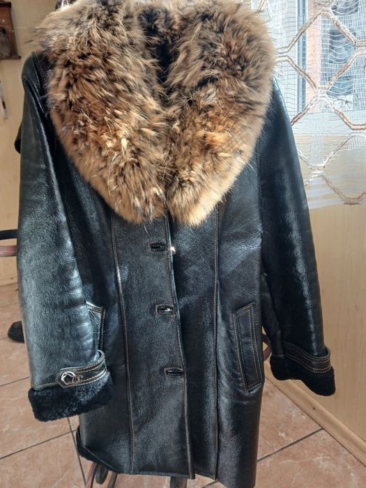 Дубленка напів пальто