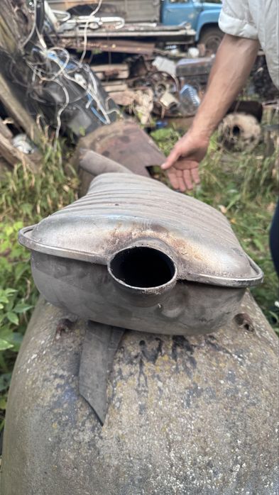 Глушник БМВ