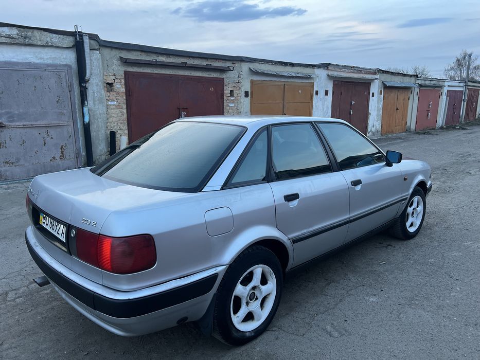 Продам ауді 80 б4