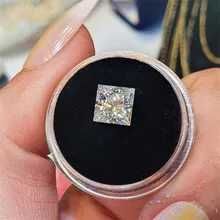 DiamentMoissanit Księżniczka8mmx8mm-3CT VVS1-D