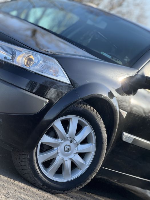 Renault Megane II 2005 рік • 2.0 бензин • механіка 6-ст