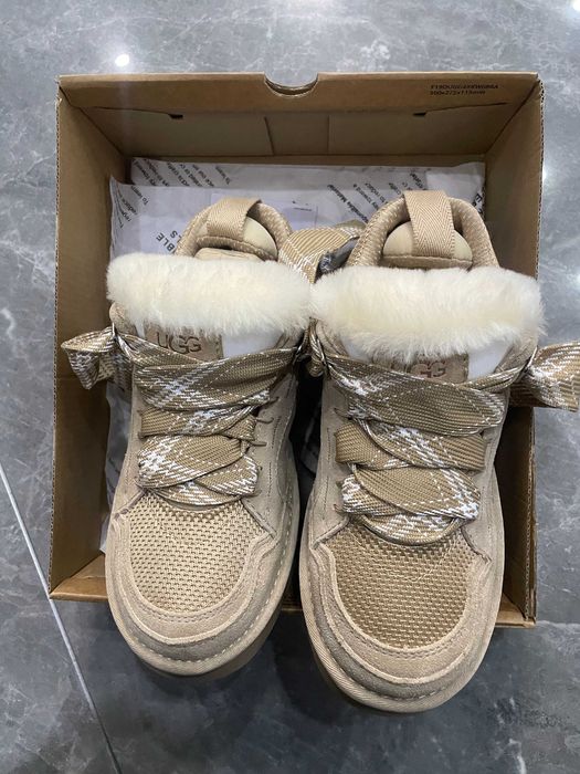 UGG Highmel Niskie śniegowce z grubymi sznurowadłami r.39