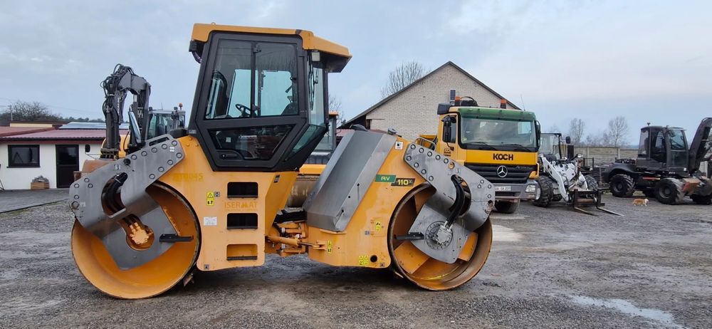 Ammann AV110X/ 1380MTH/ Maszyna sprowadzona