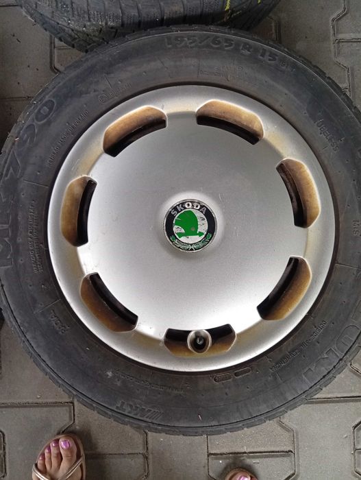 Felgi z oponami zimowymi Skoda Octavia