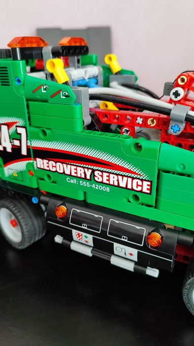 LEGO technic 42008 pomoc drogowa klocki 100%, pudło, instrukcja