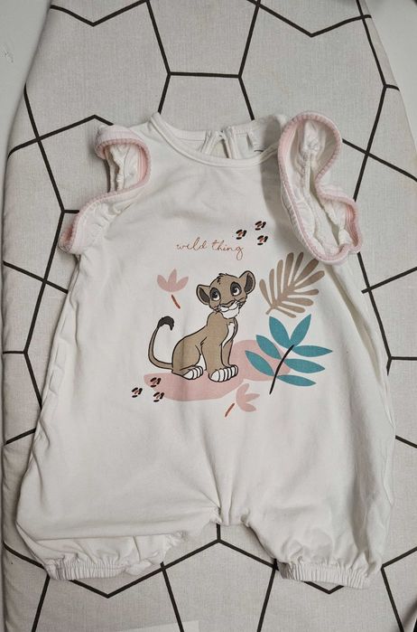 Nowy rampers dla dziewczynki rozmiar 56 i 62