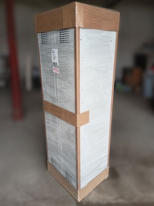 Szafka ubraniowa Nowa !