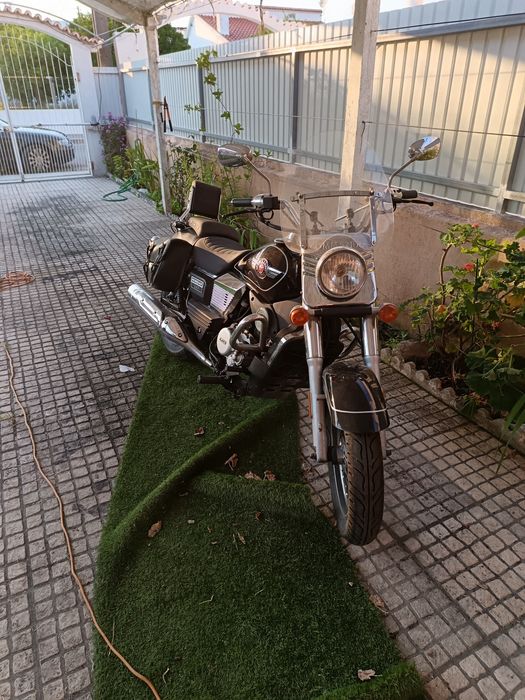 UM renegade classic 125