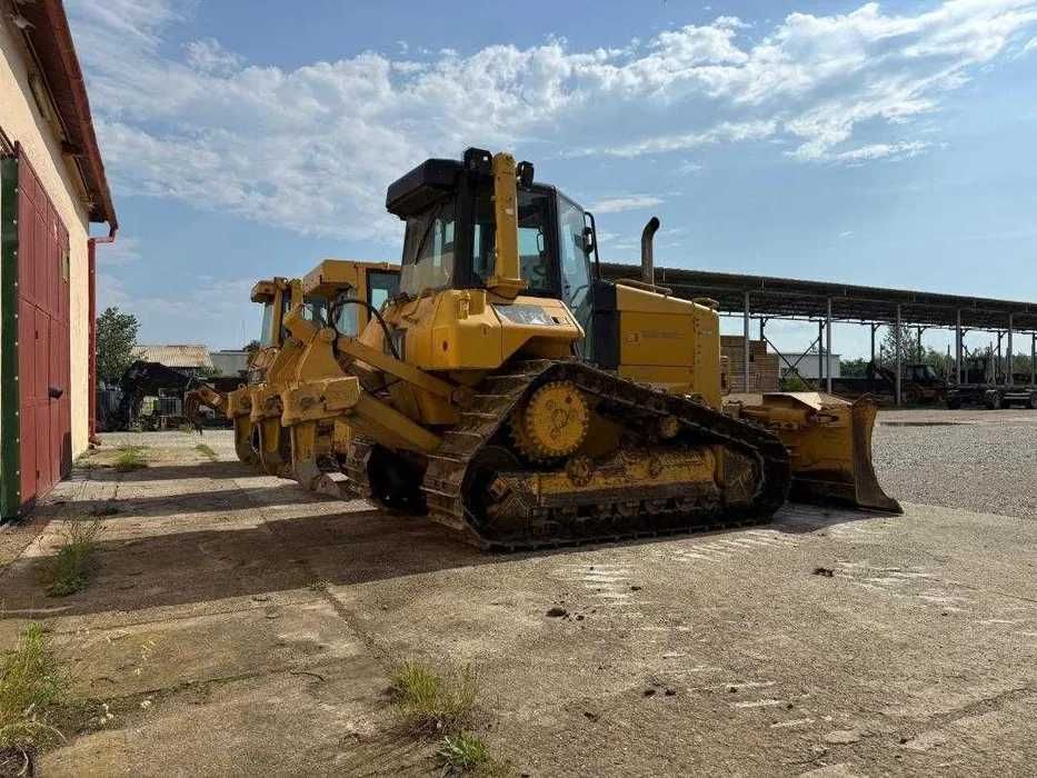 Buldożer Caterpillar CAT D6 – 2008 – 8500 h – bardzo dobry stan