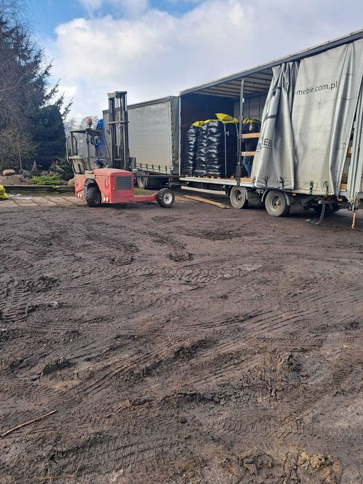 Czarnoziem WORKOWANY - ziemia uniwersalna - kwiatowa, ogrodowa, torf