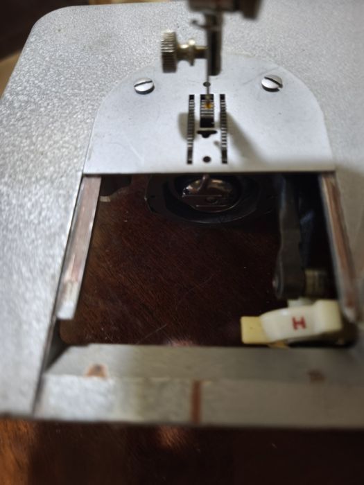 швейная машина Чайка 132м