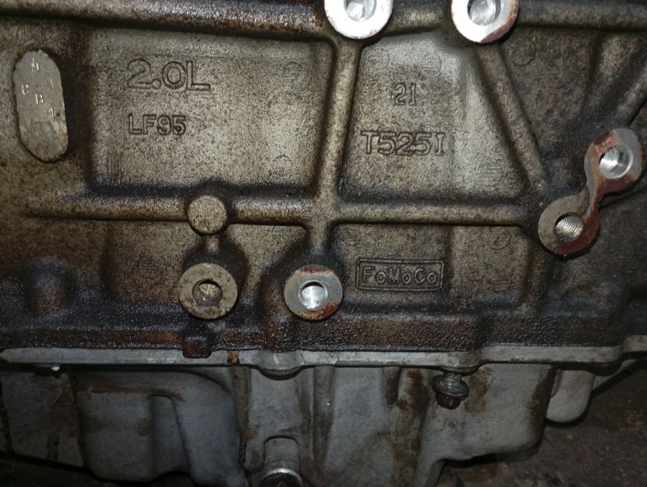 Мотор LF 2.0 бензин Mazda 3/6