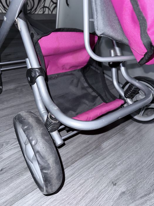 Коляска для кукол