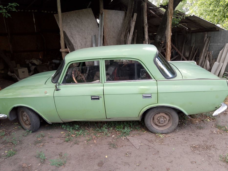 Автомобіль москвич 412