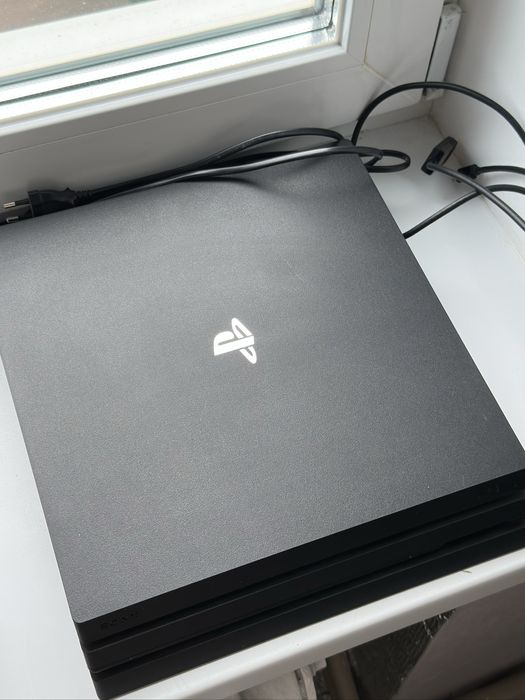 Playstation 4 Pro 1TB