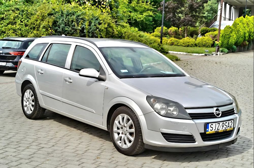 Opel Astra III 1.4i 16V 90KM * KLIMATYZACJA * Kombi * Aluski * Super Auto *