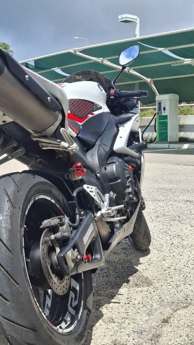 Yamaha yzf R1 2008 impecável