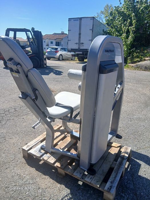 GYMAGIC- Leg curl Nautilus