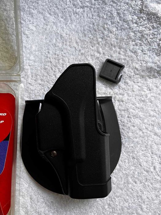 Coldre BLACKHAWK! CQC Destro para Glock 19, 23, 32 Polimero Preto